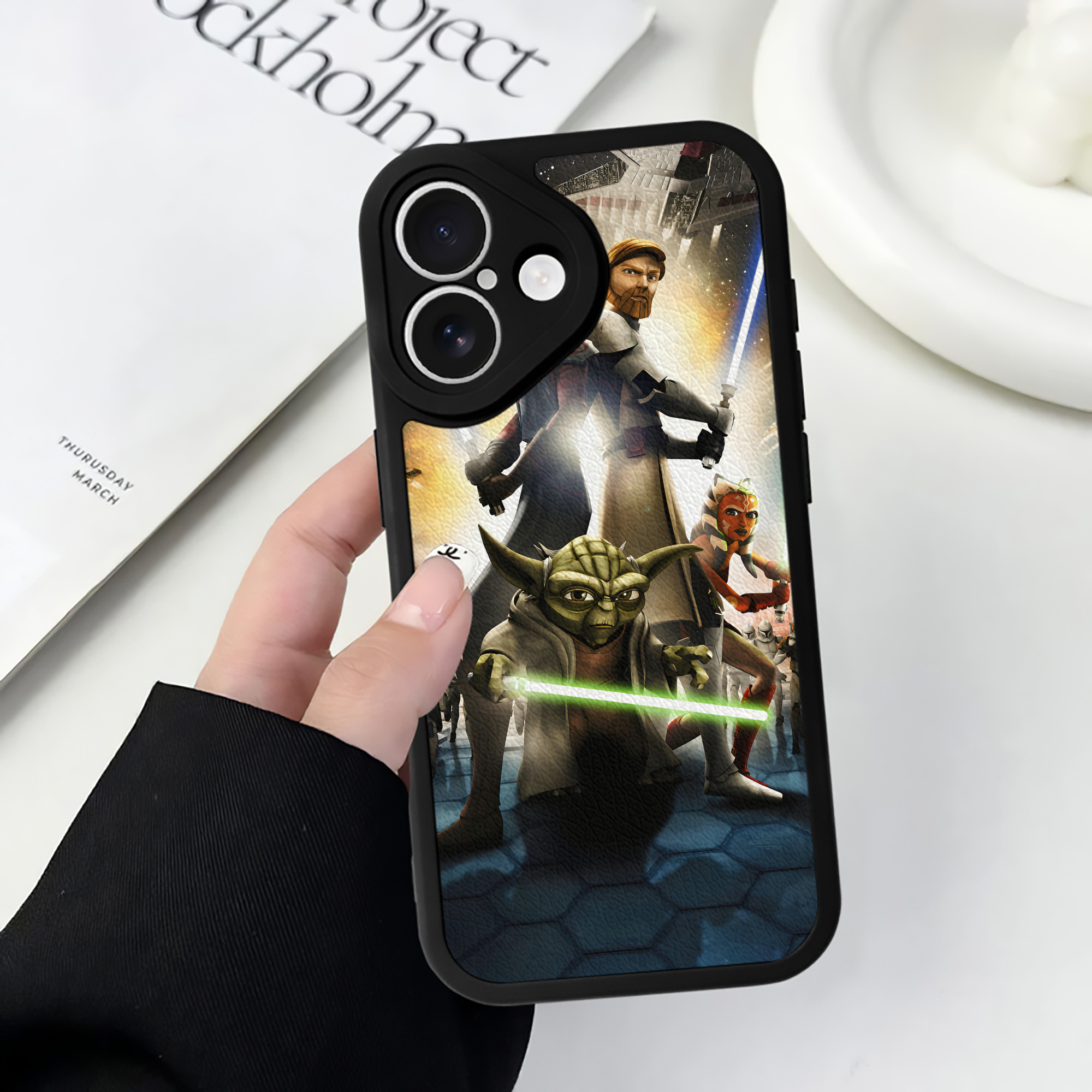 （画像用） スター・ウォーズ Star Wars 【iPhone 16シリーズ対応】シリコンスマホケース（レザー調） 材質：シリコン